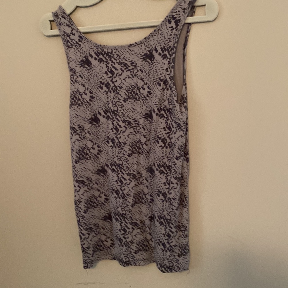 Tank top - Picture 3 of 4